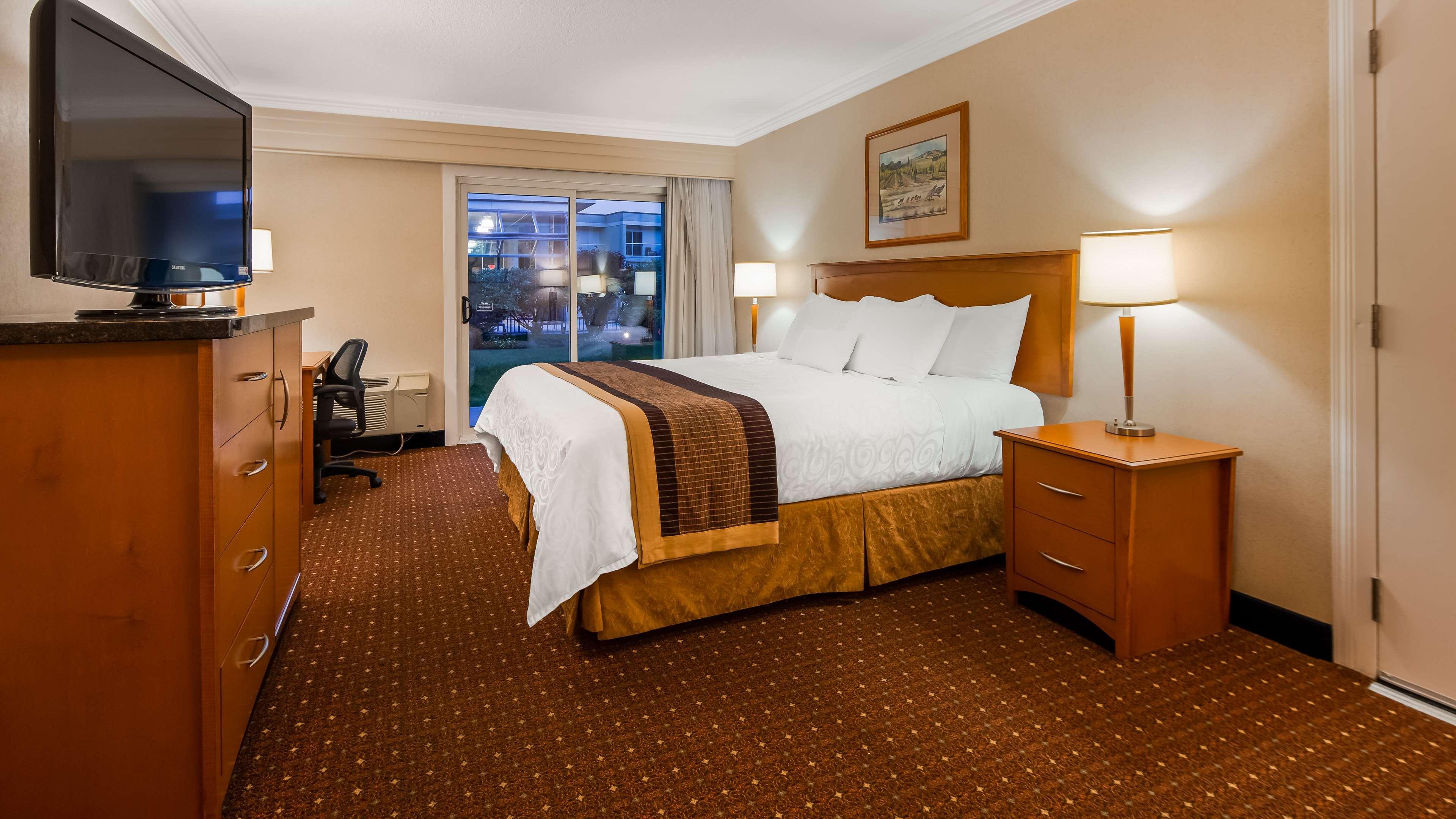 Best Western Plus Kelowna Hotel & Suites Luaran gambar