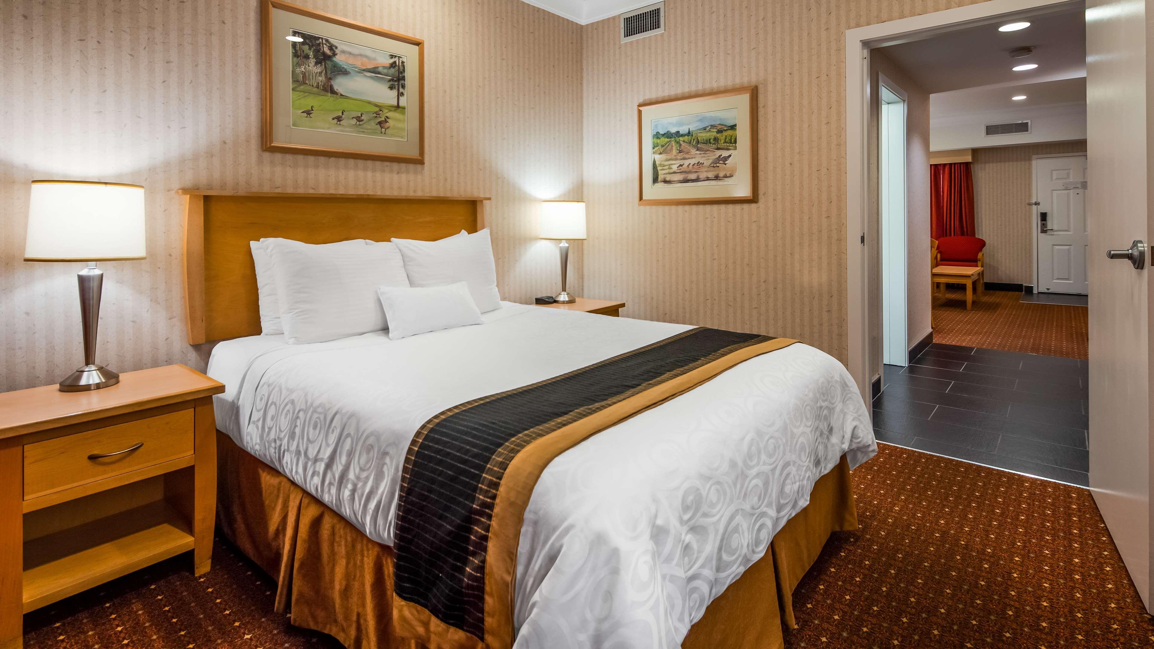 Best Western Plus Kelowna Hotel & Suites Luaran gambar