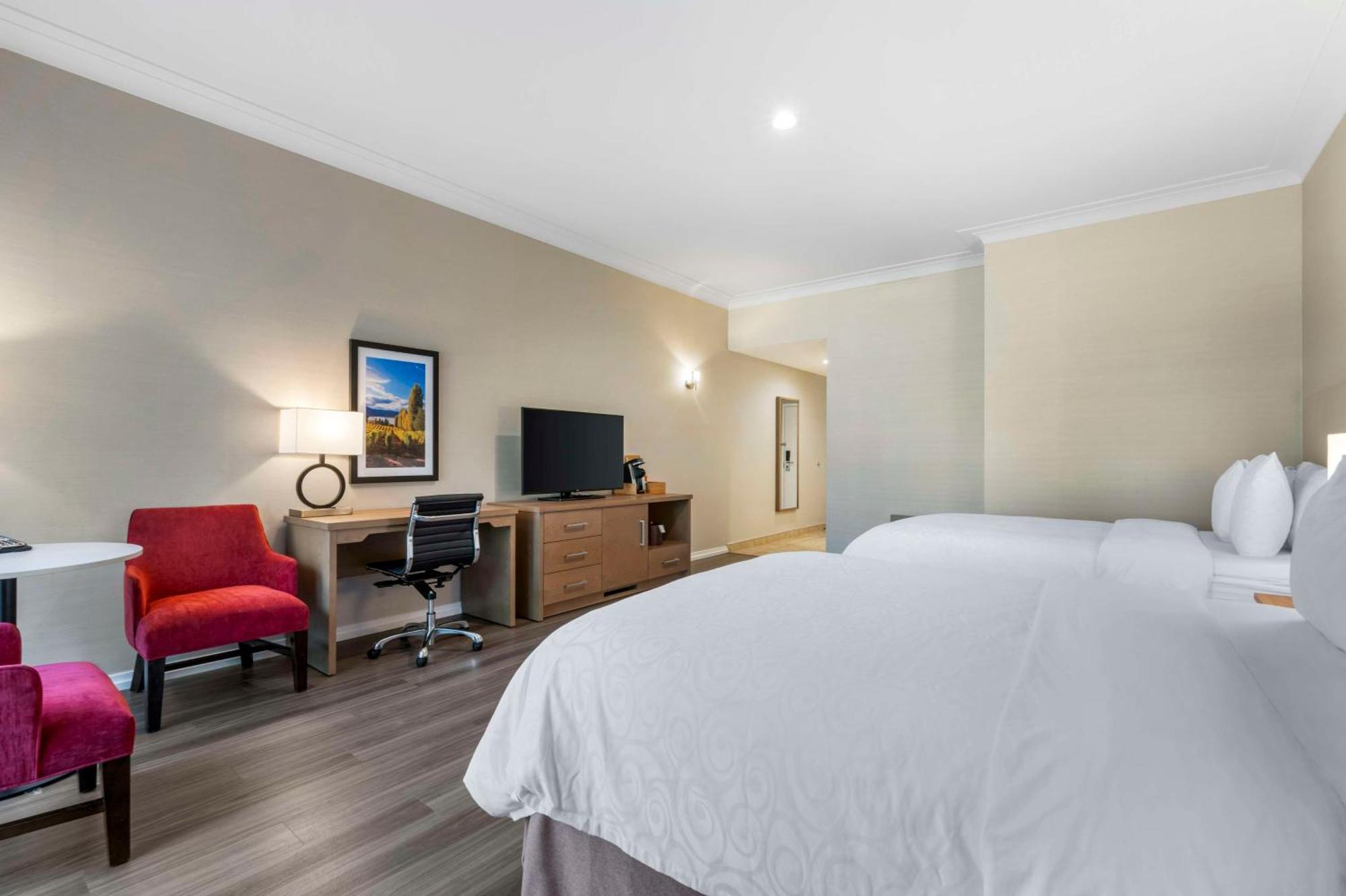 Best Western Plus Kelowna Hotel & Suites Luaran gambar